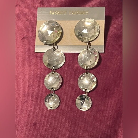 VINTAGE FASHION JEWELRY/earrings - Picture 1 of 6
